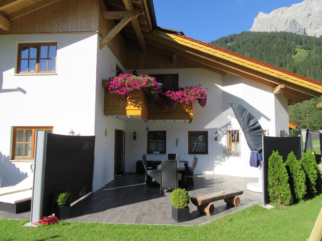 Alpen-Chalet Ehrwald Kültér fotó