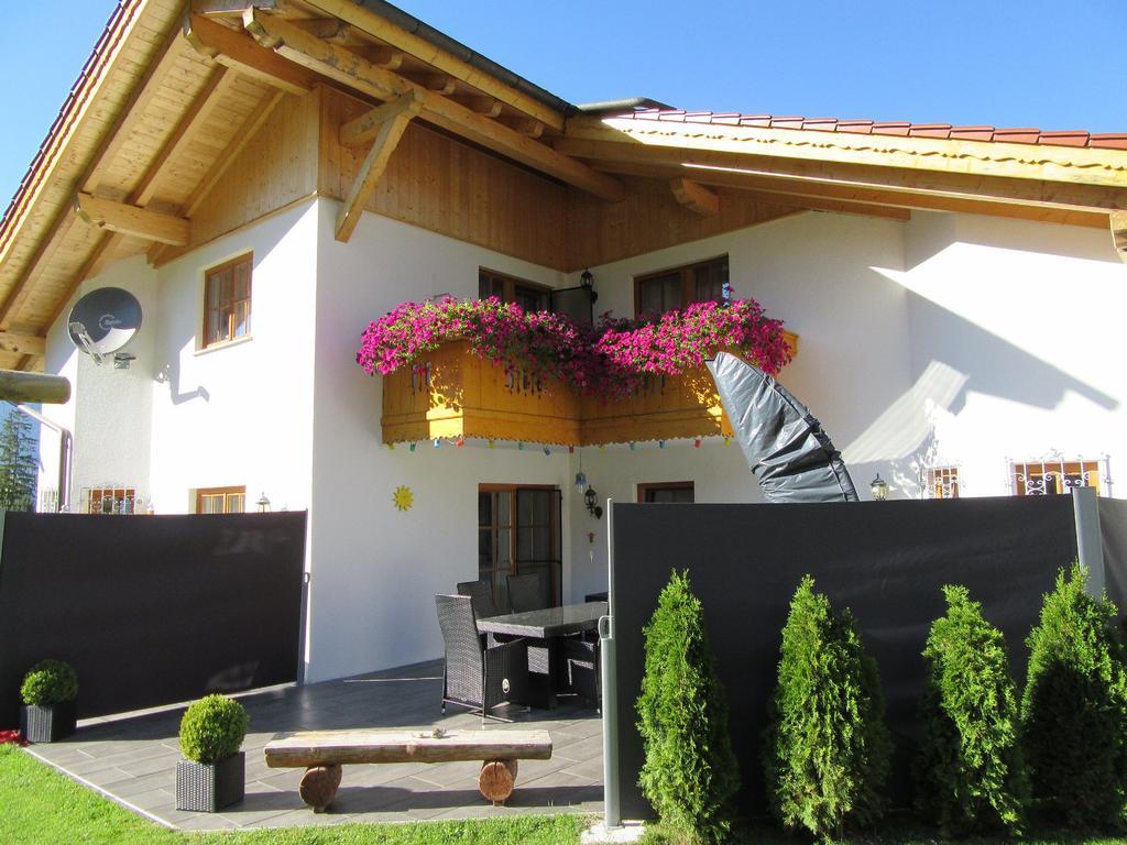 Alpen-Chalet Ehrwald Kültér fotó